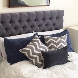 45x45cm (18x18”) Grey/Slate Chevron Pillows